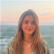 Cuento con experiencia dando clases particulares a niños. También tengo el certificado B2 de inglés